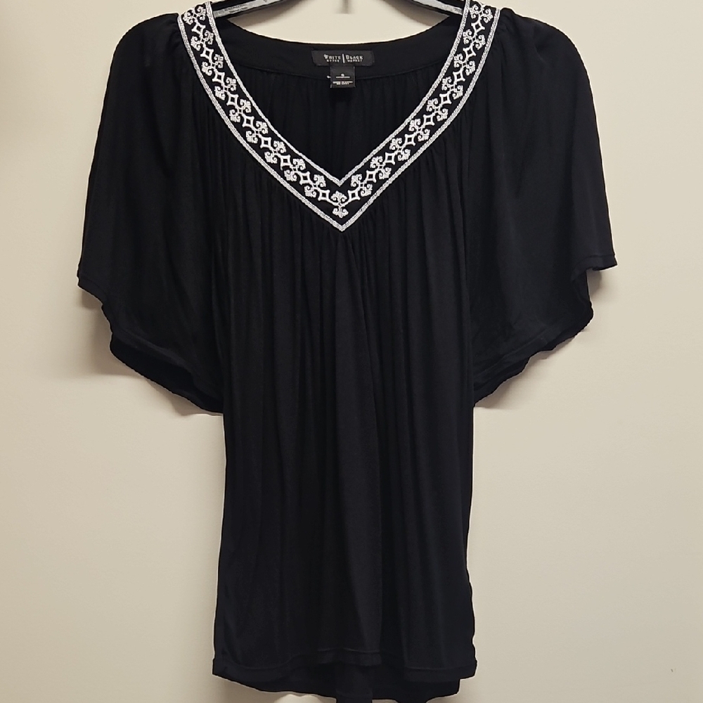 White House Black Market Black V-Neck Blouse with White Embroidery